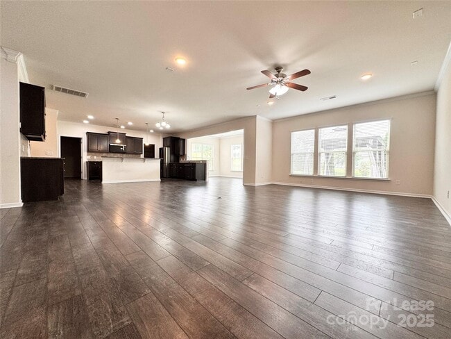 Building Photo - 10428 Honeyfur Ct
