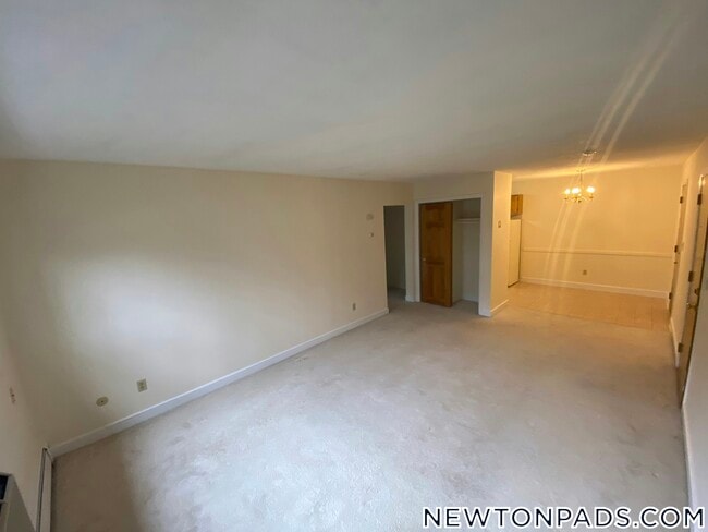 Building Photo - 278 Grove St