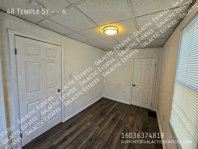 Foto del edificio - 48 Temple St