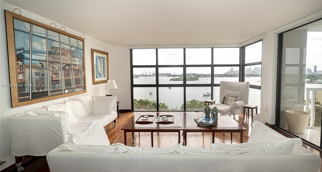 Foto del edificio - 9 Island Ave
