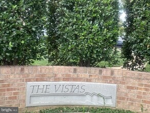 Building Photo - 14044 Vista Dr