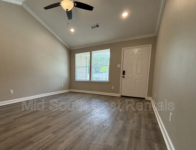 Foto del edificio - 6722 Sandpiper Dr