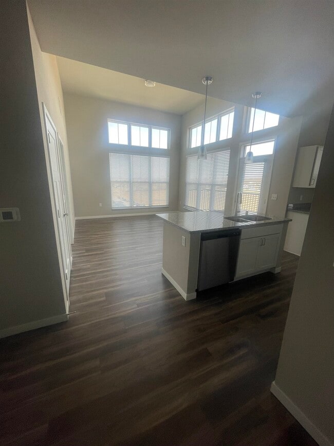 Building Photo - 4708 Creekwood Ln