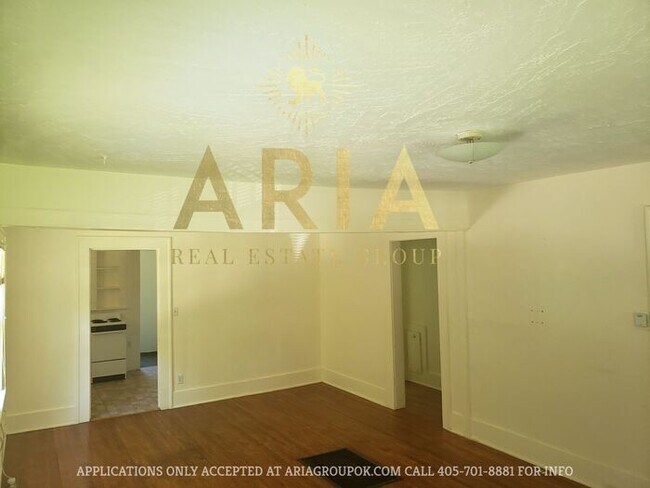 Foto del edificio - Charming Campus 2 bedroom House in the His...