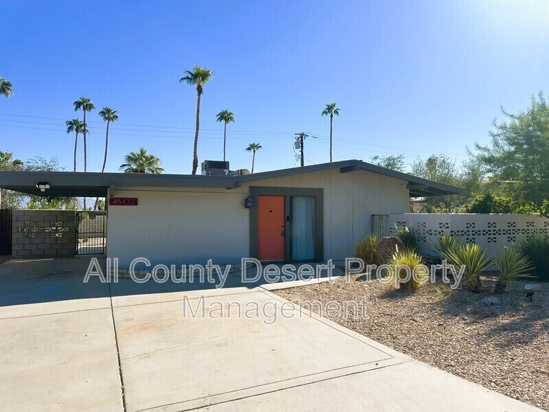 Primary Photo - 45432 Panorama Dr