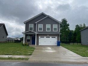 Building Photo - 2645 Rafiki Dr