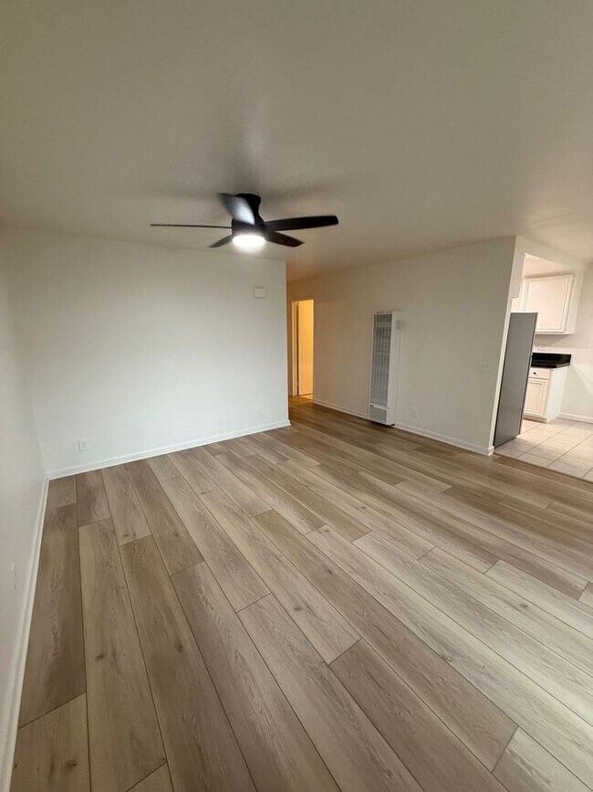 Foto del edificio - ALS-1150-GROVE AVENUE