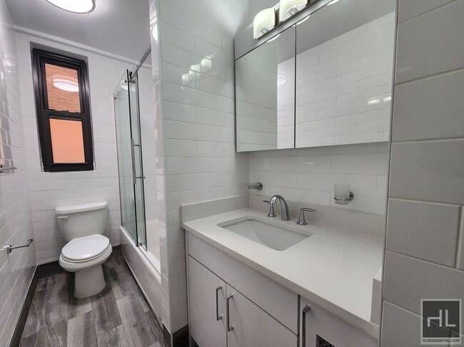 Foto del edificio - FIFTH AVENUE