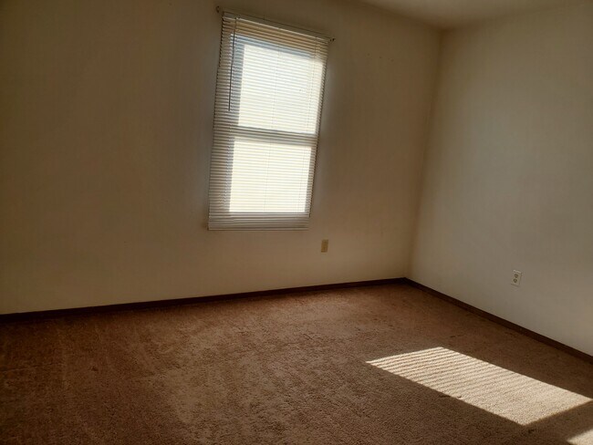 Bedroom - 2203 Nichole Ln