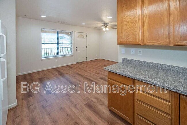 Building Photo - 14349 San Pablo Ave