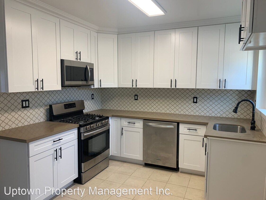 2 br, 1 bath House 15109 Ryon Avenue House for Rent in Bellflower