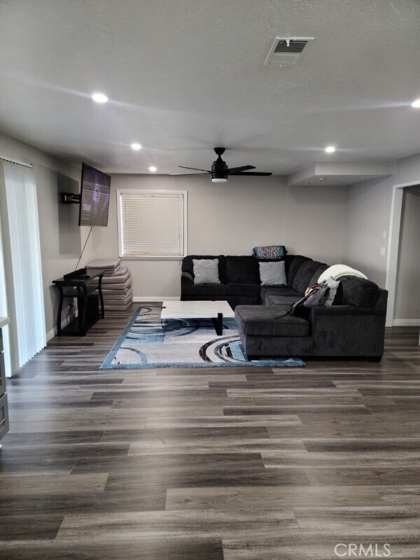 Foto del edificio - 27609 Silver Lakes Pkwy