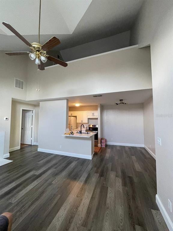 Building Photo - 5998 Westgate Dr