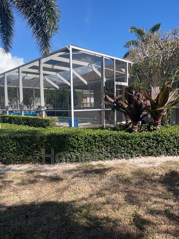 Building Photo - 1576 Jamaica Ct