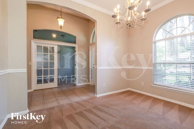 Foto del edificio - 14559 Camberwell Ln N