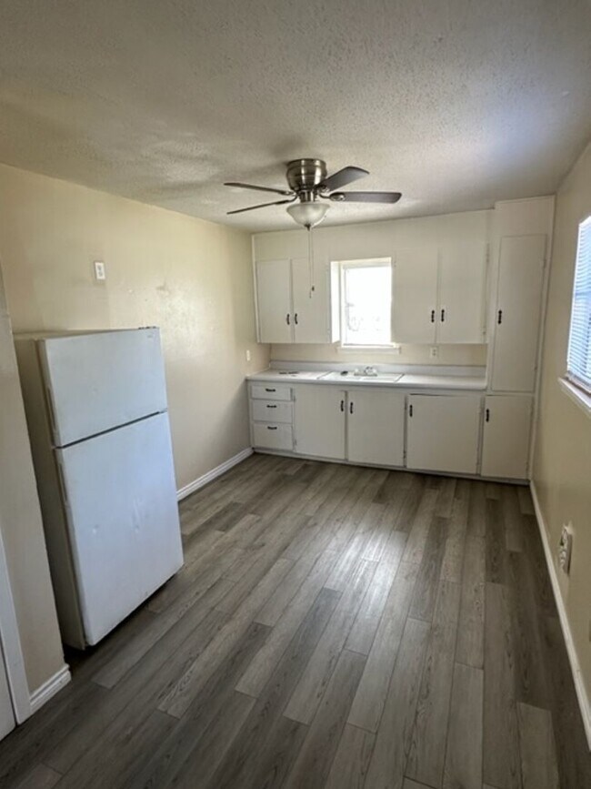 Foto del edificio - 2217 Lowden St