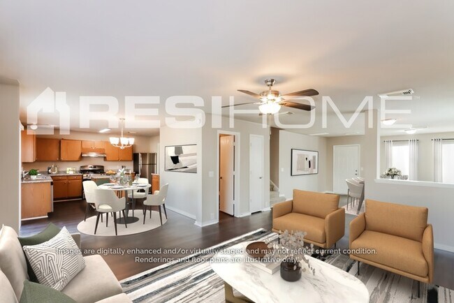 Building Photo - 2747 Villa Del St