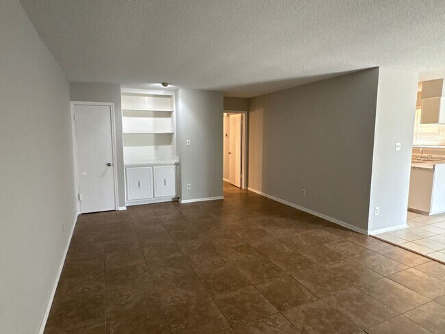 Foto del edificio - Freshly Transformed 3 bedroom home - Open To Section 8