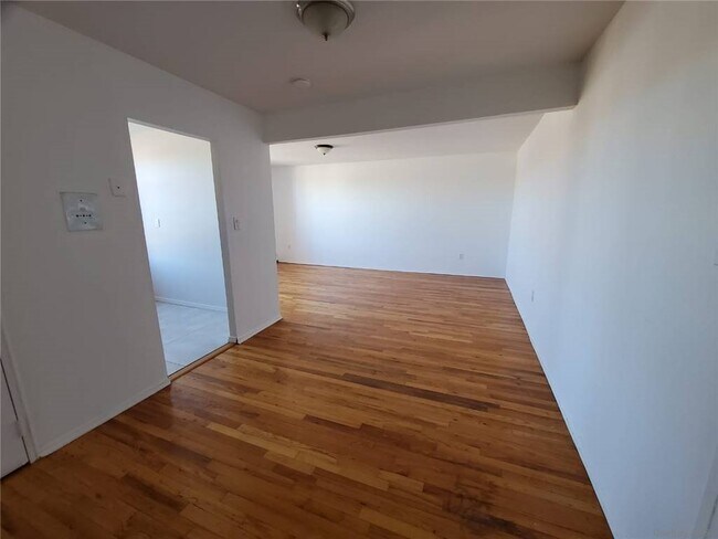 Foto del edificio - 84-70 129th St