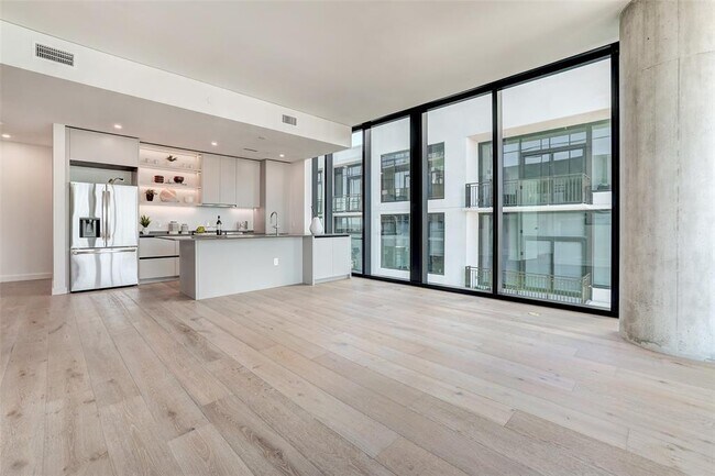 Foto del edificio - 610 Davis St