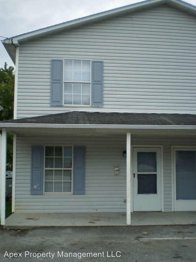 Primary Photo - 422 Cedar Ave