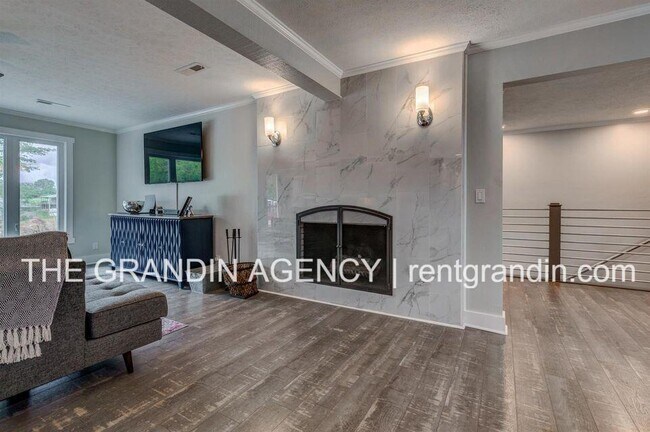 Foto del edificio - 1684 Dudley Amos Rd