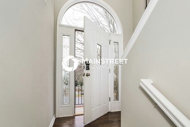 Foto del edificio - 3 Bedroom Pet-Friendly Home in Winston-Salem, NC with Main Street Renewal