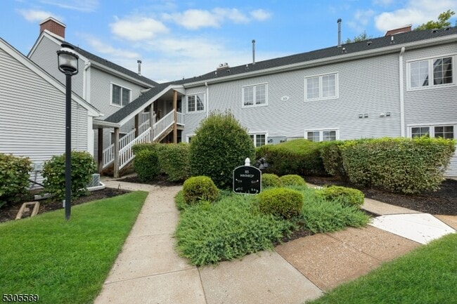 Building Photo - 85 Winthrop Rd