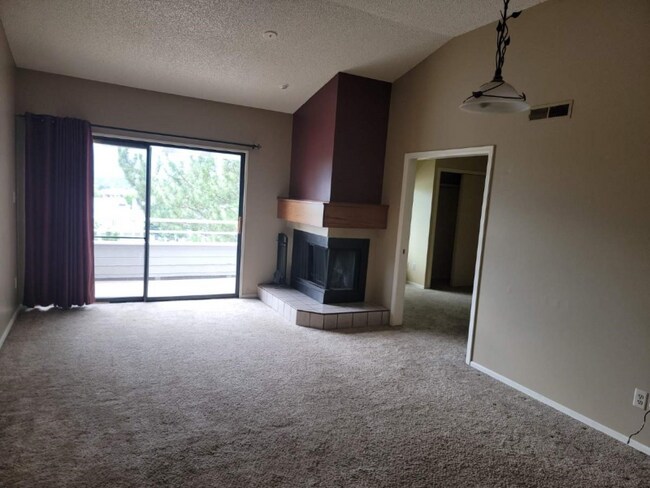 Foto del edificio - 1074 Acapulco Ct