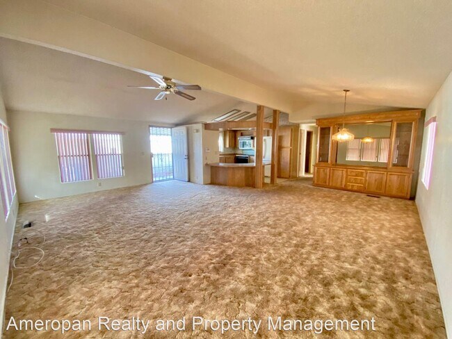Building Photo - 2 br, 2 bath House - 3248 Tularosa Ln