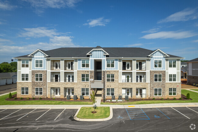 Exterior - The One at Spartanburg