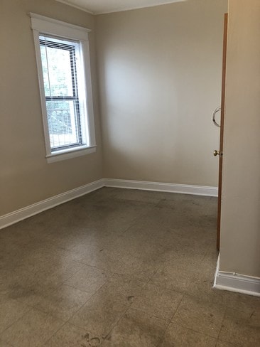 Building Photo - 2 Nicholas St