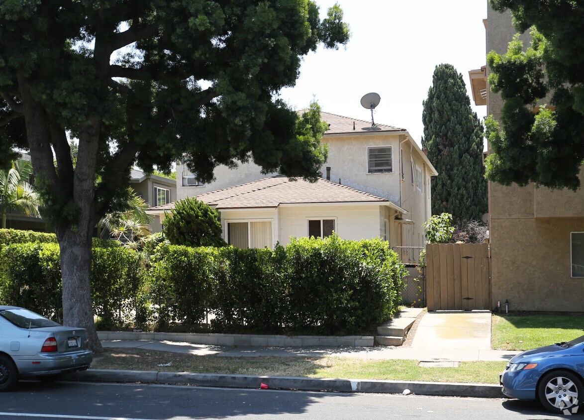 Building Photo - Kraft Apartments