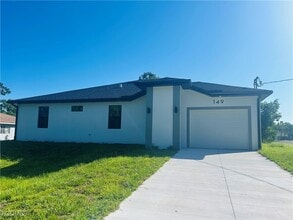 Building Photo - 149 Meadow Rd