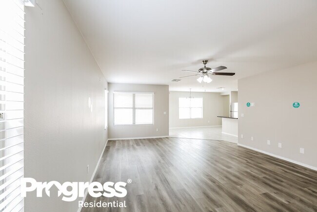 Foto del edificio - 11530 W Corrine Dr