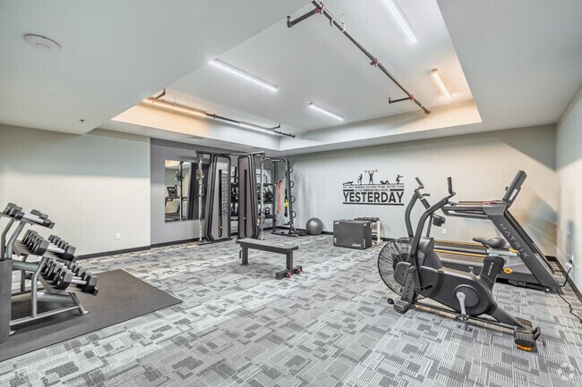 Gimnasio - Fairhaven Plaza