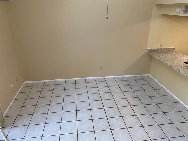 Building Photo - 2 br, 2 bath House - 12210 FOX HOUND LANE