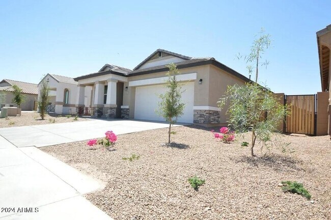 Building Photo - 41257 W Williams Way