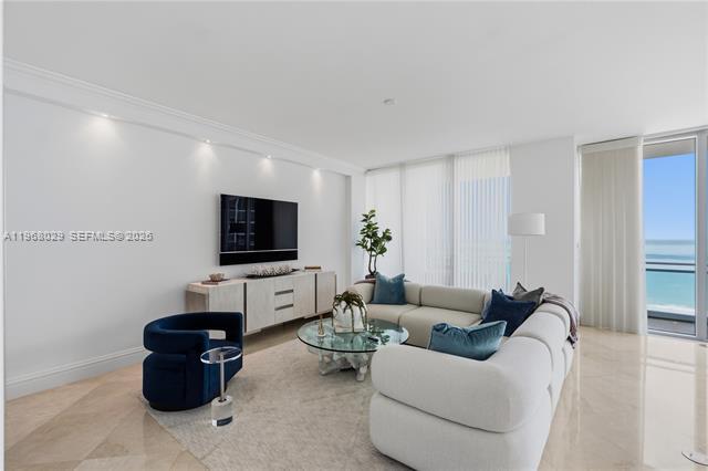 Foto del edificio - 10295 Collins Ave