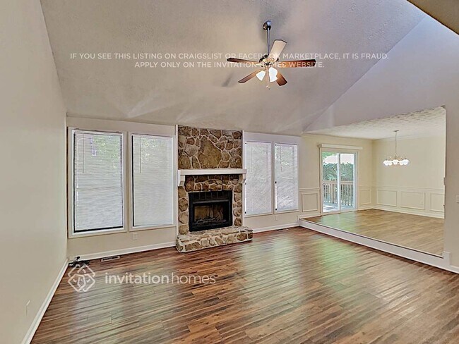 Foto del edificio - 4042 Maxanne Dr NW