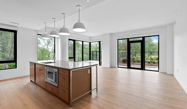 Expansive living and dining room - Ravel and Royale