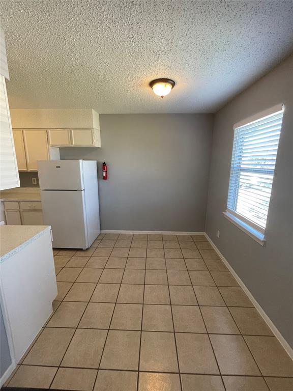 Foto del edificio - 2700 Sunny Ln