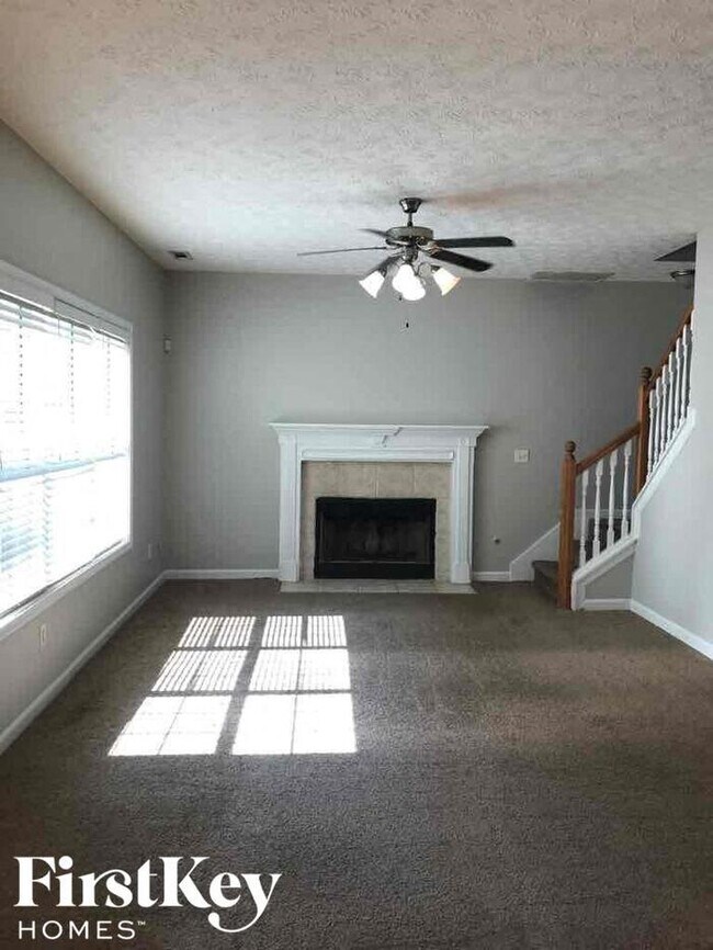 Building Photo - 7614 Crestwicke Crossing Dr