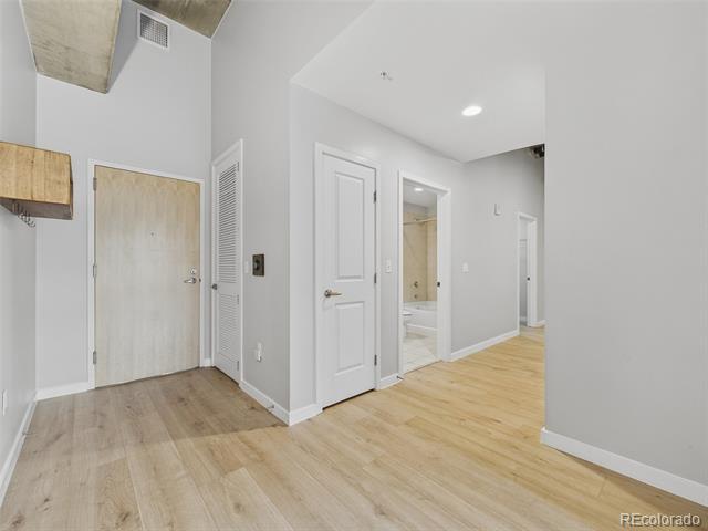 Foto del edificio - 1700 Bassett St