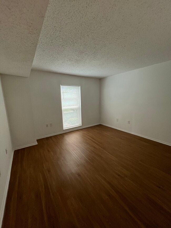 Bedroom - Costa del Sol Apartments, LLC