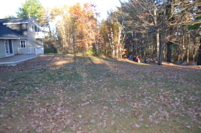 Building Photo - 10 Madden Rd