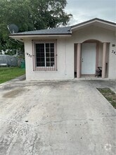 Building Photo - 3430 NW 10th Ave