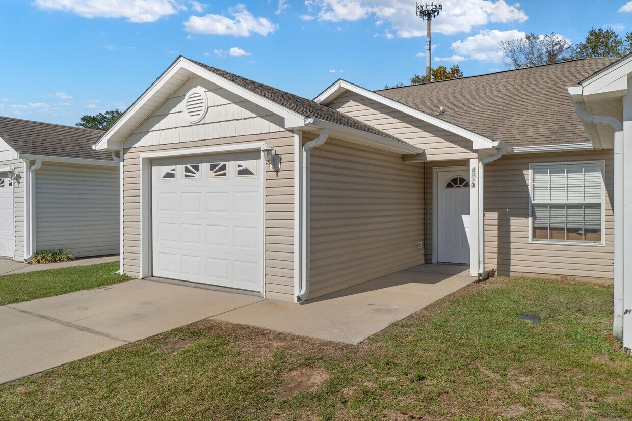 4475 Governors St, Pace, FL 32571 House Rental in Pace, FL