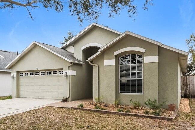 Building Photo - 7030 Colony Pointe Dr