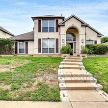 Building Photo - 2420 Elm Leaf Ln